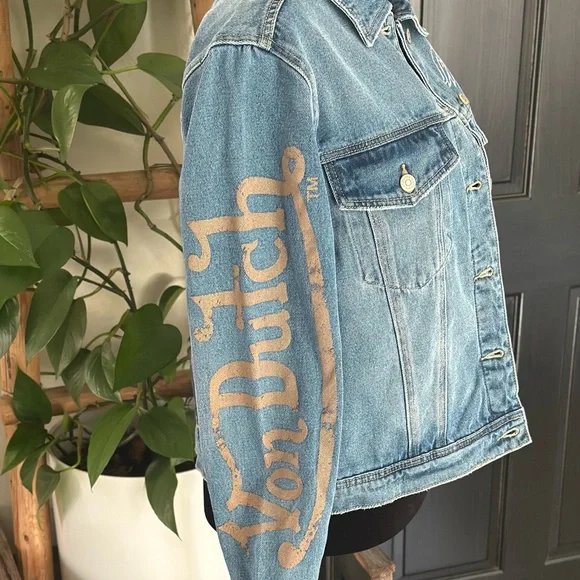 Von Dutch Denim Trucker Jacket Viral Button Up Patches Graphic Print Y2K Indie L - Picture 3 of 12